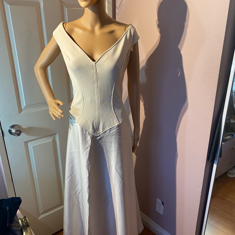 TADASHI ivory dress size 16
